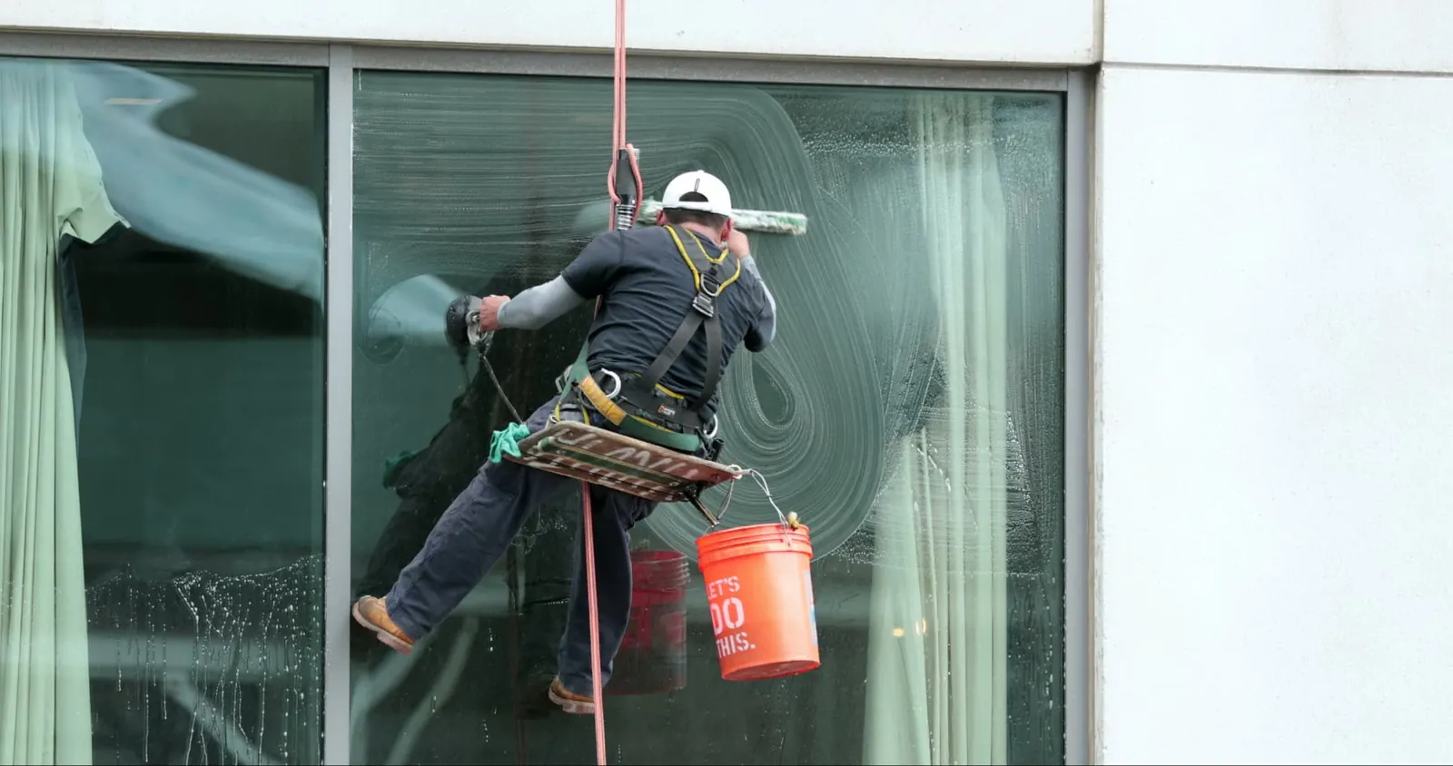 Glasreinigung, Hans Peltzer Gebäudereinigung GmbH
